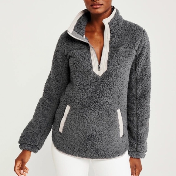 (NWT) Abercrombie & Fitch Grey Super Soft Sherpa Fleece Pullover, Small - Picture 3 of 17